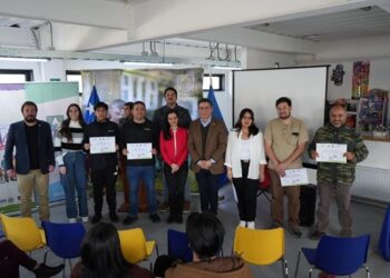 Universidad de Aysén reconoció a beneficiarios del  Programa Austral de Movilidad Aysén–Magallanes 2024