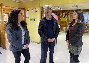 Senador Sandoval destaca trabajo de Hogar de la Obra don Guanella en visita realizada al establecimiento 