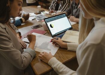 Corfo abre convocatoria para programa de internacionalización en Alemania con foco en salud y liderazgo femenino