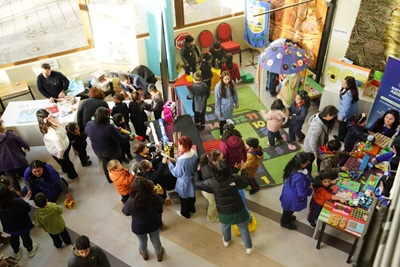 Día del Juego: Niñas y niños de Coyhaique fueron los protagonistas de la Feria de Innovación Educativa LUDUS: Aprender jugando, crecer avanzando
