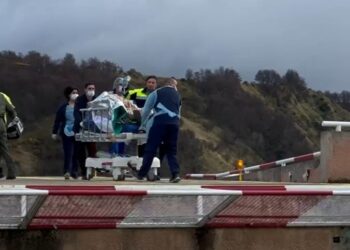 Sección Aérea Coyhaique colabora en traslado de lesionado tras colisión de alta energía en ruta CH-240