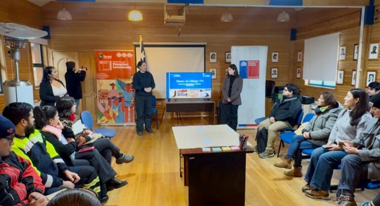 PROVINCIA CAPITÁN PRAT: VILLA O’HIGGINS Y CALETA TORTEL AVANZAN EN EL PROGRAMA PARA PEQUEÑAS LOCALIDADES CON OBRAS Y PARTICIPACIÓN TERRITORIAL