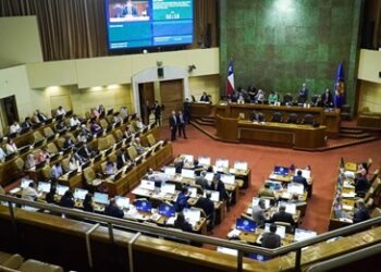 Cámara aprueba proyecto de ley que perfecciona los sistemas medianos y seguirá su tramitación en el Senado
