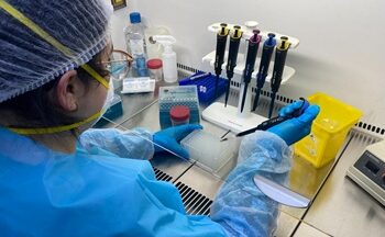 Laboratorio de Biología Molecular del Hospital Regional Coyhaique celebra su quinto aniversario