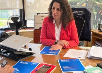 SEREMI DESARROLLO SOCIAL Y FAMILIA DETALLA ALCANCES DE NUEVA LEY DE ADOPCIÓN
