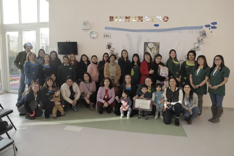 Sala Cuna y Jardín Infantil “Nueva Esperanza” recibe certificación como Amigo de la Lactancia Materna