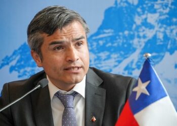 Columna Gobernador Marcelo Santana