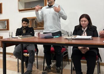 Presentan libro que aborda la superación del neoliberalismo e ideas para un nuevo modelo económico
