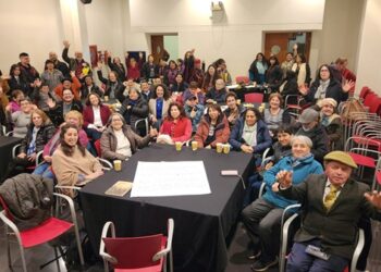 Encuentro Local: Dirigentes debaten sobre su rol social en temáticas de Niñez, Adolescencia y Chile Cuida