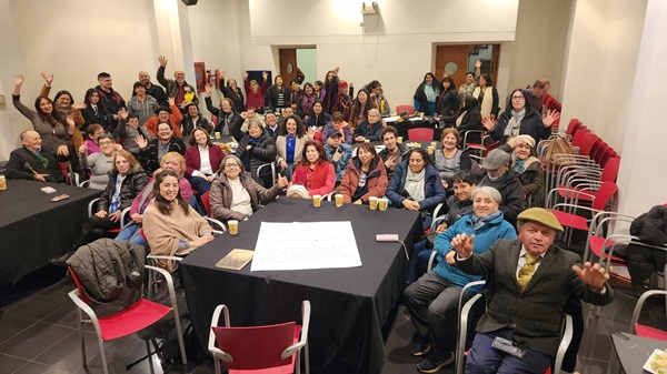 Encuentro Local: Dirigentes debaten sobre su rol social en temáticas de Niñez, Adolescencia y Chile Cuida