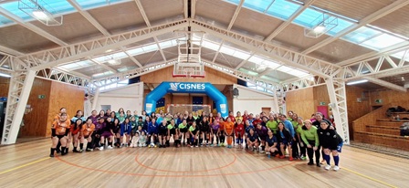 Cisnes vivió masivo Campeonato de Futsal Femenino