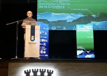Glaciólogo Gino Casassa en Congreso de la Sociedad Chilena de la Criósfera: “Se requiere una ley específica sobre glaciares”