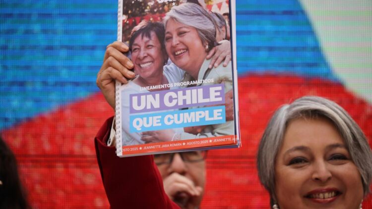Un Chile que Cumple: Jeannette Jara presentó detalles de su programa de Gobierno con fuerte énfasis en más derechos sociales