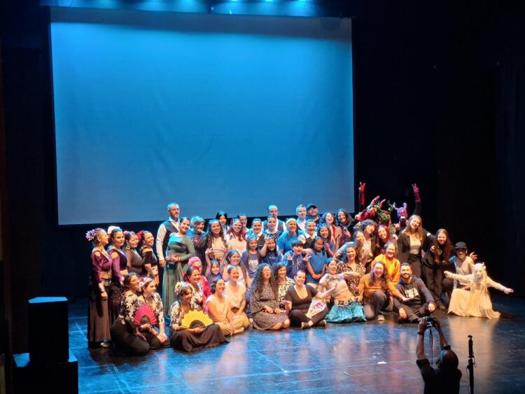 “Zingara Celebra 10 Años de Danza y Comunidad en Coyhaique”