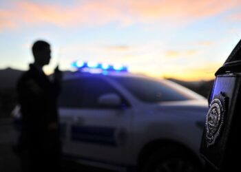 Detienen a sujeto por realizar actos de connotación sexual en pleno centro de Coyhaique