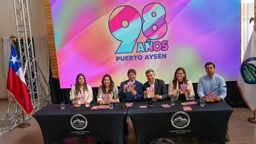 Gobierno Regional y Municipalidad de Aysén presentan programa del aniversario 98 con énfasis en seguridad, artistas regionales y reactivación económica