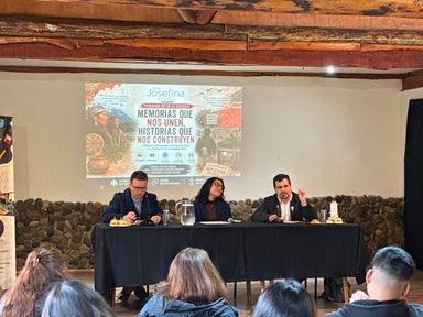 Memoria histórica y democracia marcaron jornada de reflexión en el CEIA Josefina Méndez
