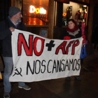 tehuelche noticias: Nueva Marcha No M&aacute;s AFP en Coyhaique: Estudio de Fundaci&oacute;n Sol detecta d&oacute;nde se invierten los recursos de los trabajadores