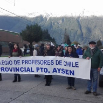 tehuelche noticias: Comunicado Colegio de Profesores Ays&eacute;n