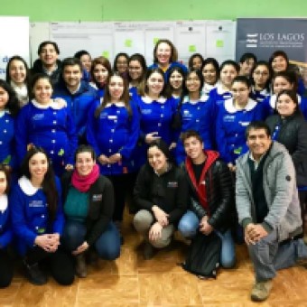 tehuelche noticias: J&oacute;venes dialogan con autoridades sobre educaci&oacute;n e inclusi&oacute;n financiera en encuentro realizado por INJUV