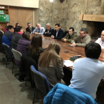 tehuelche noticias: Guerra de Egos en Hospital Regional Enfrenta a M&eacute;dicos
