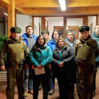 tehuelche noticias: Municipio, Carabineros y SII realizan fiscalizaci&oacute;n nocturna a locales del centro de Coyhaique