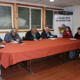tehuelche noticias: Consejo de la Sociedad Civil &ldquo;como ciudadanos tambi&eacute;n debemos hacernos cargo de la contaminaci&oacute;n&rdquo;