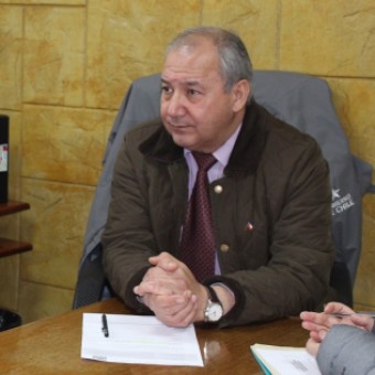 tehuelche noticias: Seremi de Educaci&oacute;n: &ldquo;La Ministra ha dado respuesta a pr&aacute;cticamente la totalidad de los 12 puntos del petitorio&rdquo;