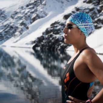 tehuelche noticias: Campeona Mundial de Aguas G&eacute;lidas es Invitada a Nadar en Tierra del Fuego