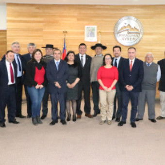 tehuelche noticias: Consejo Regional acusa &ldquo;actitud peque&ntilde;a, ego&iacute;sta y un af&aacute;n de omitirlos e invisibilizarlos por parte del Seremi de Obras P&uacute;blicas con respaldo de Intendencia&rdquo;