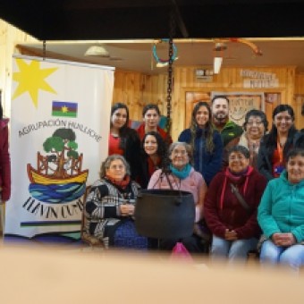 tehuelche noticias: Conmemoraron D&iacute;a Internacional de los Pueblos Ind&iacute;genas en Puerto Ays&eacute;n