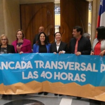 tehuelche noticias: SENADORA ORDENES: &ldquo;JORNADA LABORAL DE 40 HORAS SIGNIFICA M&Aacute;S TIEMPO PARA EL TRABAJADOR Y SU FAMILIA"