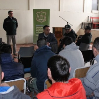 tehuelche noticias: Autoridades abordan principales alcances del PROYECTO +R con internos del CCP Coyhaique
