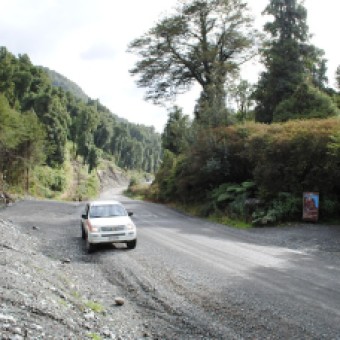 tehuelche noticias: EN PROCESO DE ADJUDICACI&Oacute;N SE ENCUENTRA  PAVIMENTACI&Oacute;N ENTRE EL PUENTE EL PANGUE Y LA LOCALIDAD DE PUYUHUAPI EN LA CARRETERA AUSTRAL NORTE