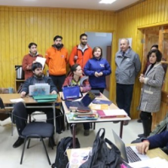 tehuelche noticias: Intendente y Seremi de Educaci&oacute;n constataron avance superior al 90 por ciento de las obras de mejoramiento integral del Liceo de Cerro Castillo