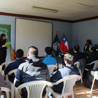 tehuelche noticias: Internos del CET Valle Verde  se certificaron como soldador calificado con licencia habilitante