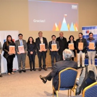 tehuelche noticias: Ministerio de Educaci&oacute;n celebr&oacute; los 77 a&ntilde;os de la Educaci&oacute;n Media T&eacute;cnico Profesional