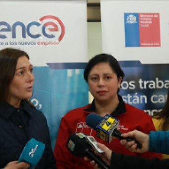 tehuelche noticias: En Sence autoridades regionales dieron a conocer Gu&iacute;a para Denuncias  de Casos de Violencia de G&eacute;nero