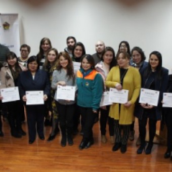 tehuelche noticias: VEINTIOCHO PERSONAS DE COYHAIQUE SE CERTIFICARON COMO MONITORES EN PREVENCI&Oacute;N DE VIOLENCIAS CONTRA LA MUJERES