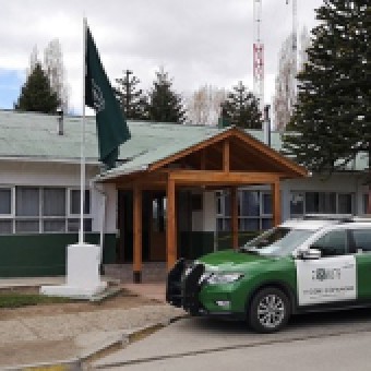 tehuelche noticias: Carabineros de Coyhaique detuvo en dos procedimientos a cinco personas por robo en lugar habitado y robo con intimidaci&oacute;n