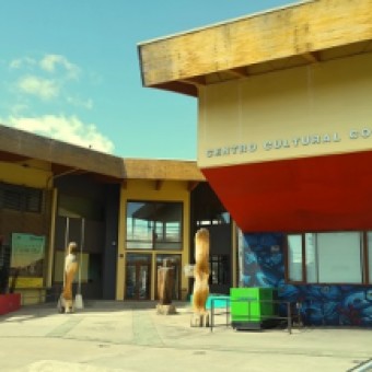 tehuelche noticias: TRIBUNALES DETERMINA ALEJAMIENTO POR UN A&Ntilde;O LUEGO DE LA AGRESI&Oacute;N SUFRIDA POR DIRECTORA DE LA CORPORACI&Oacute;N CULTURAL DE COYHAIQUE