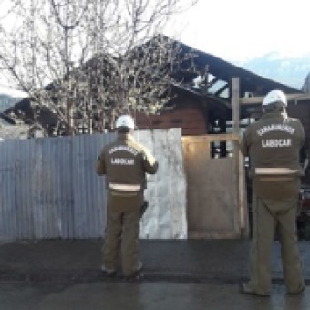 tehuelche noticias: Labocar indaga incendio que destruy&oacute; vivienda en Coyhaique