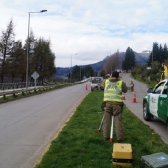 tehuelche noticias: Menores salvan de atropello en sector del by pass de Coyhaique