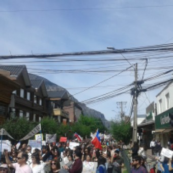 tehuelche noticias: Coyhaique: Gran Marcha en Huelga General