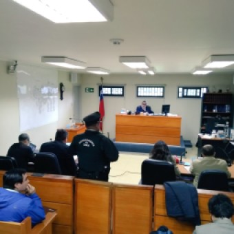 tehuelche noticias: Prefecto de Ays&eacute;n acusado de ocultar informaci&oacute;n para inculpar a joven qued&oacute; con arraigo nacional