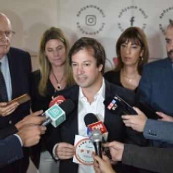 tehuelche noticias: Ministerio de Econom&iacute;a y C&aacute;mara de Comercio de Santiago lanzan campa&ntilde;a de ventas online para apoyar a Pymes