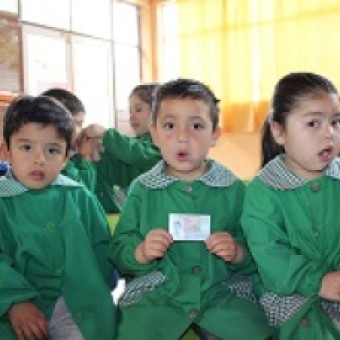 tehuelche noticias: Seis ni&ntilde;as y ni&ntilde;os del Jard&iacute;n Infantil Kau Kalem reciben su primera C&eacute;dula de Identidad