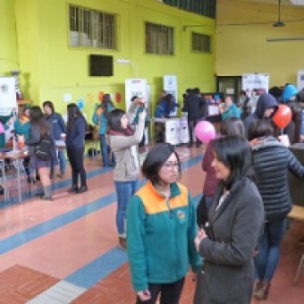 tehuelche noticias: Estudiantes participan en Ferias organizadas por la Mesa Intersectorial Comunal en Prevenci&oacute;n de Violencias Contra las Mujeres