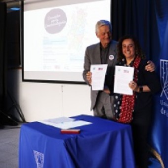 tehuelche noticias: UAys&eacute;n y Fundaci&oacute;n Chile Descentralizado firman convenio de trabajo para promover la descentralizaci&oacute;n en el pa&iacute;s