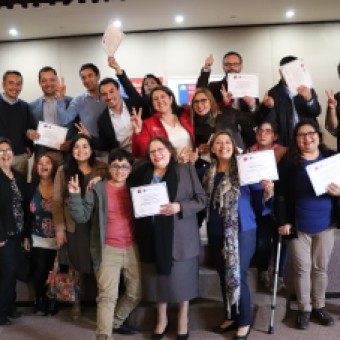 tehuelche noticias: La Regi&oacute;n de Ays&eacute;n Cuenta con nuevos &ldquo;Embajadores y L&iacute;deres Sociales&rdquo;